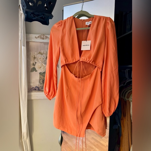 NWT Superdown x Revolve Selene Wrap Dress in Orange - Picture 4 of 7